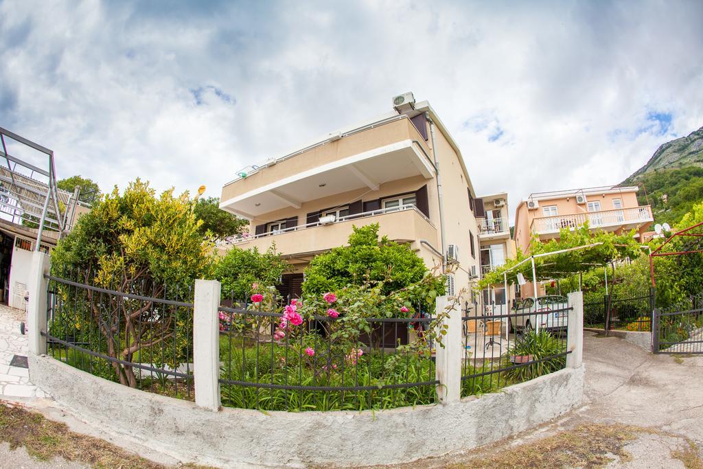 Apartment Milica Петровац Экстерьер фото